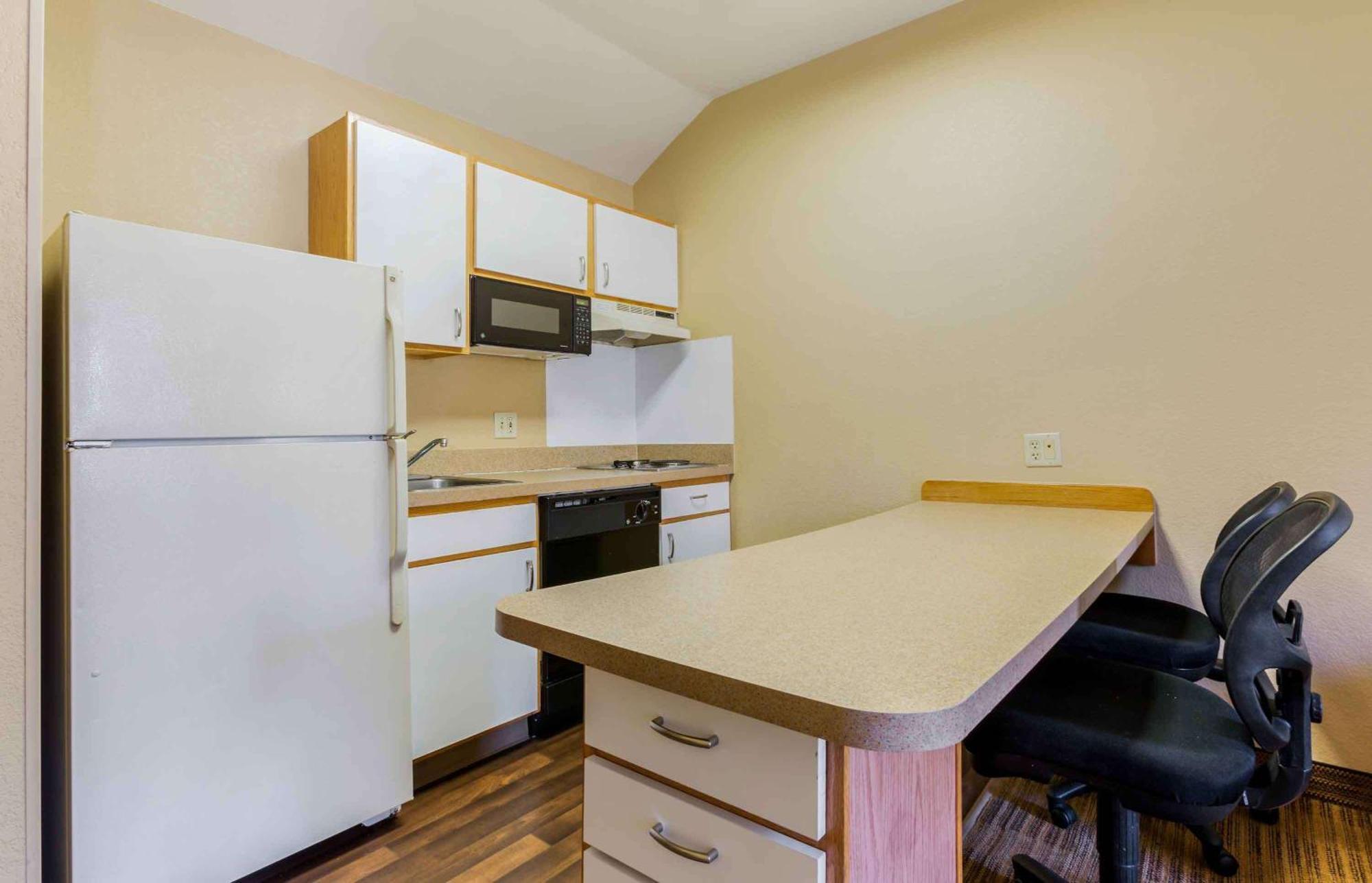 Extended Stay America Select Suites - Providence - Airport Warwick Exterior foto