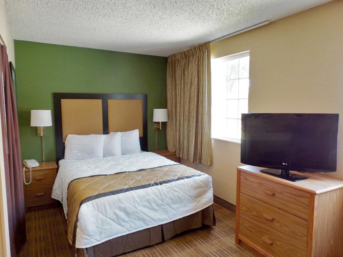 Extended Stay America Select Suites - Providence - Airport Warwick Exterior foto